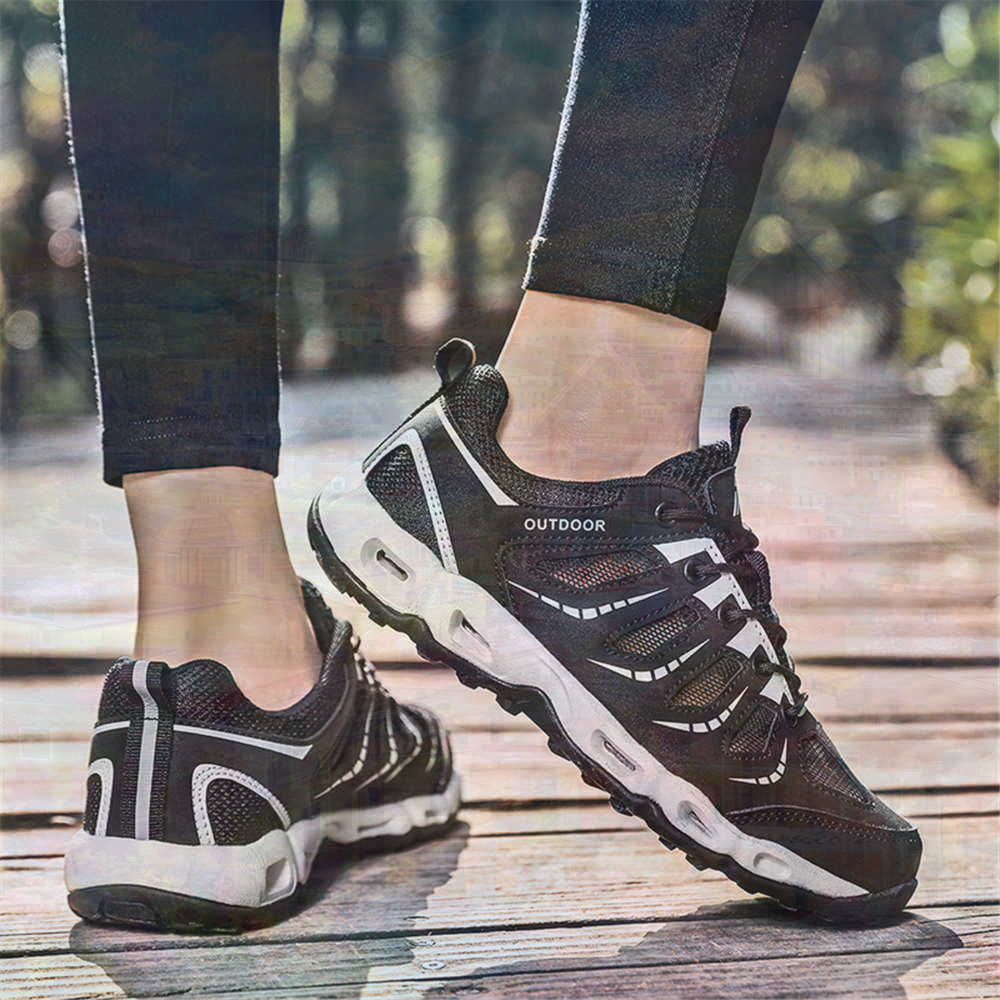 Sumer Round Tip Silver Sneaker - مراجعة Tech Accessories Travel وسعره