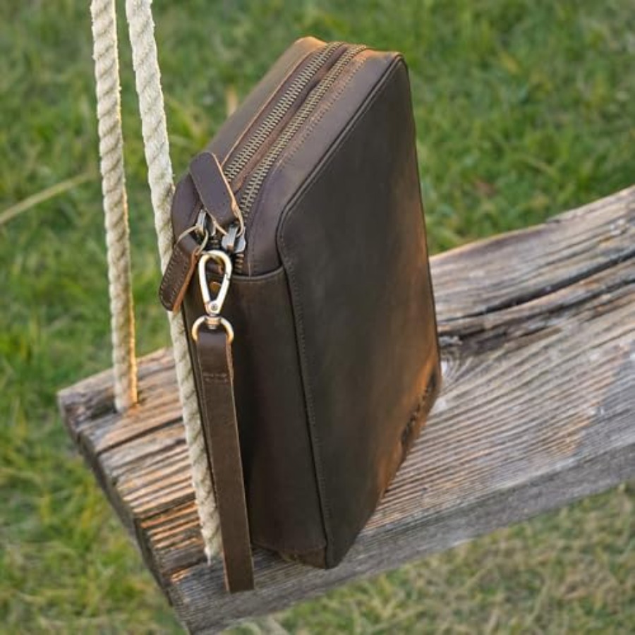 Polare Full Grain Leather Trav - مراجعة Tech Accessories Travel Bag وسعره